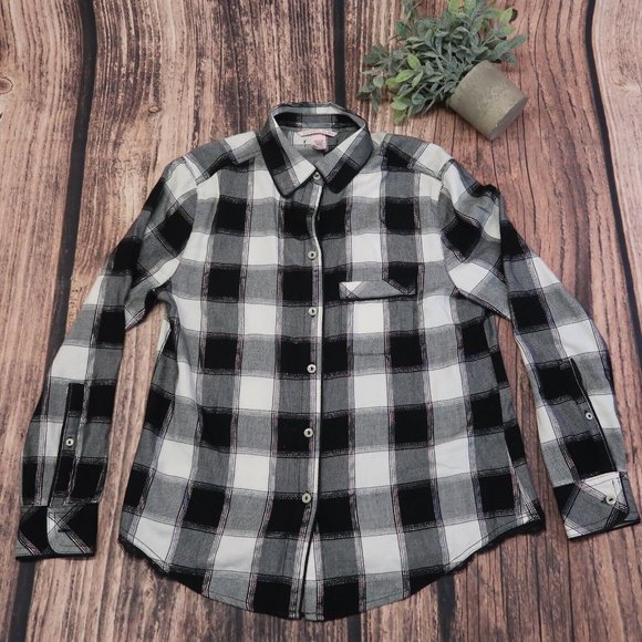 Victoria's Secret Tops - Victoria's Secret Black White Silver Long Sleeve Plaid Flannel Shirt Size XS